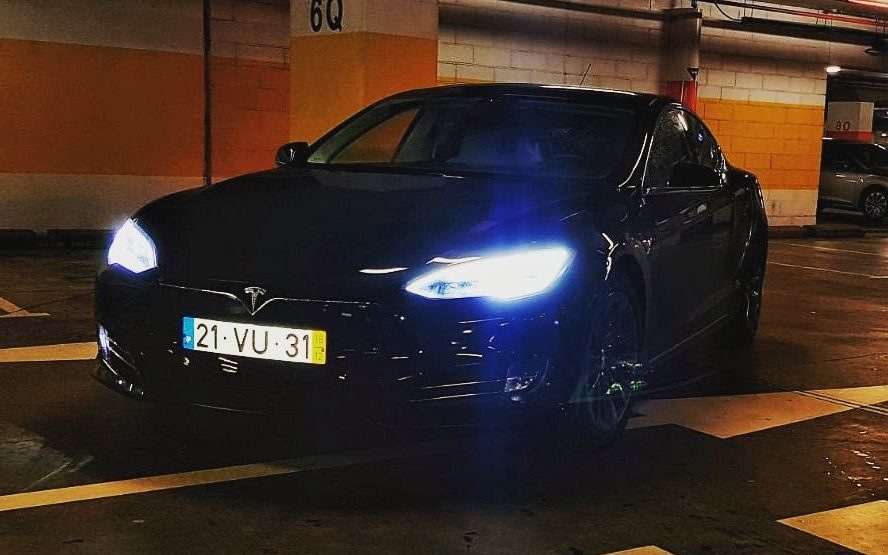 Análise Tesla Model S