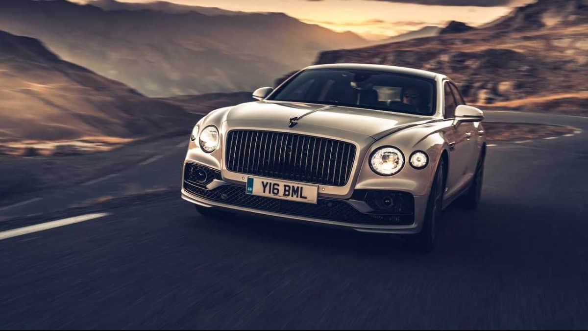 2020-bentley-flying-spur-first-drive (1)