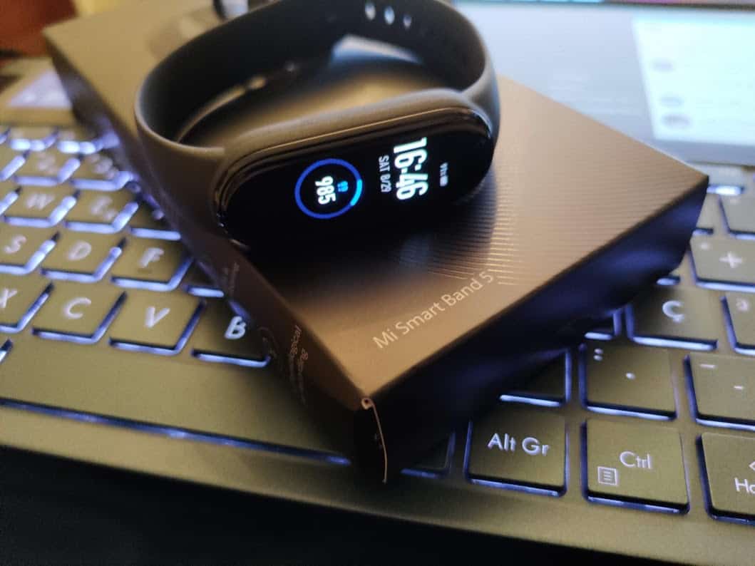 data lançamento mi band 6