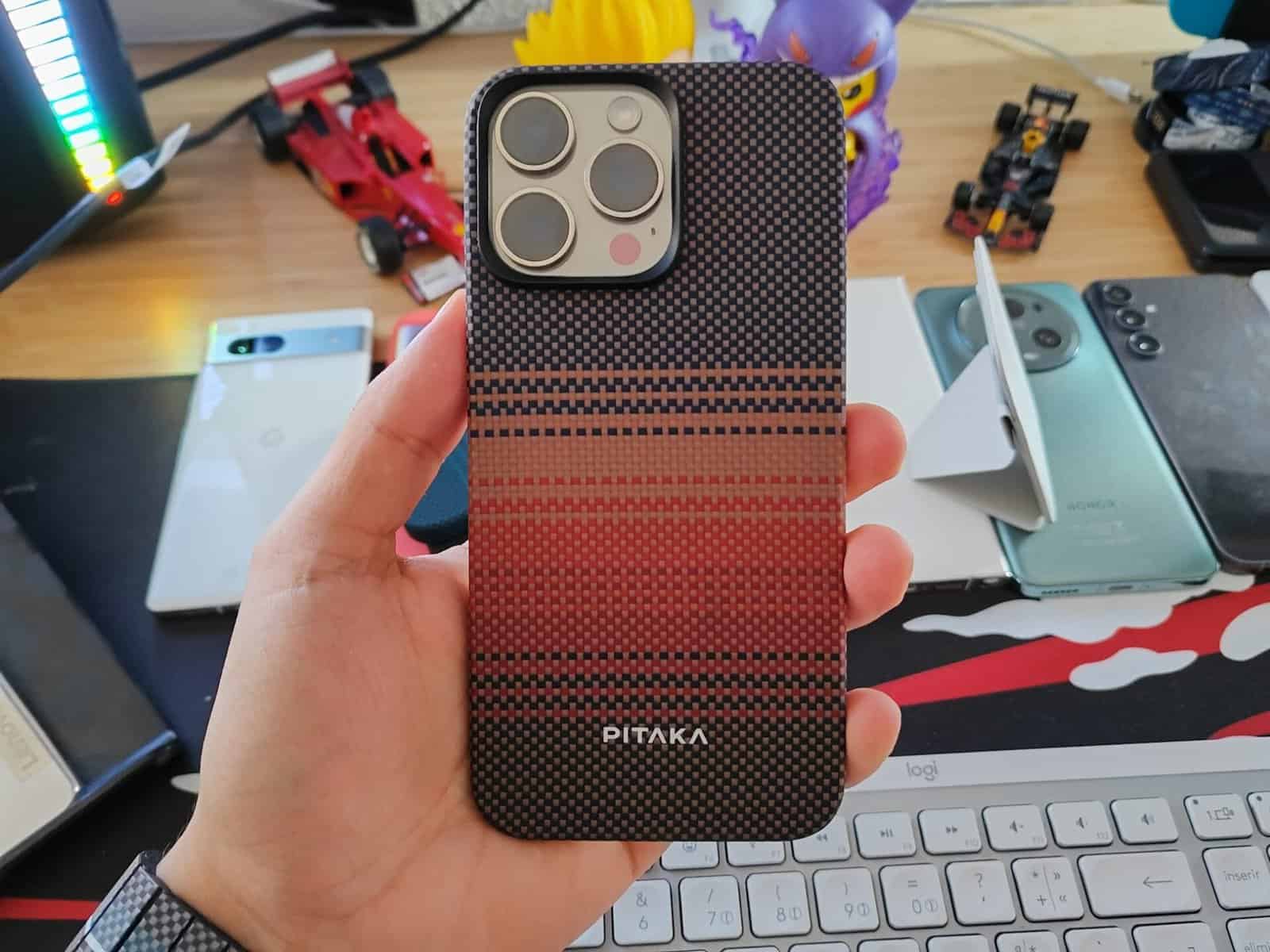 pitaka, iphone, capa