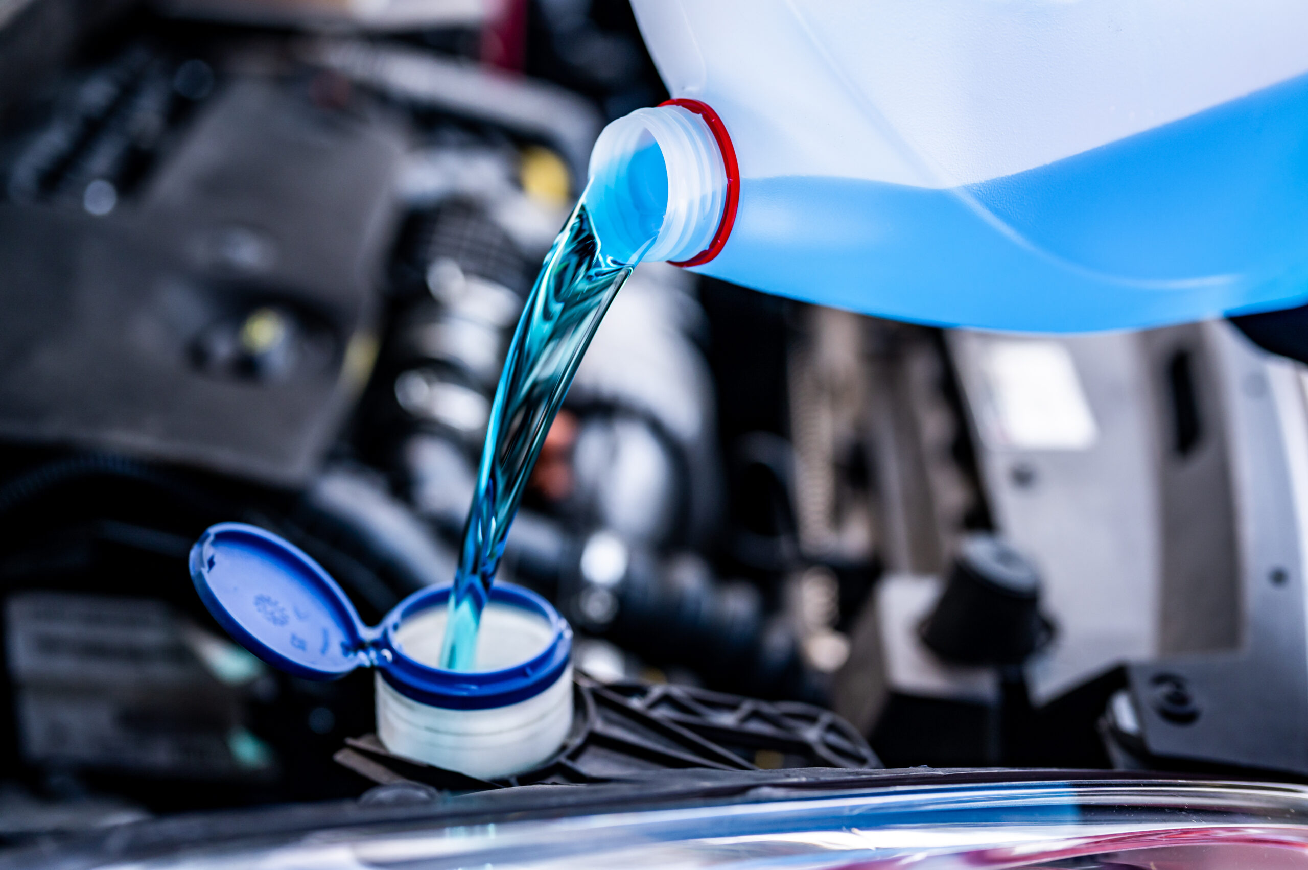 líquido de refrigeração com o motor quente, líquidos para verificar no carro