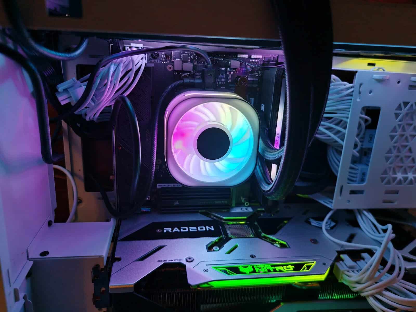 (review) corsair titan rx rgb: estética e rendimento!