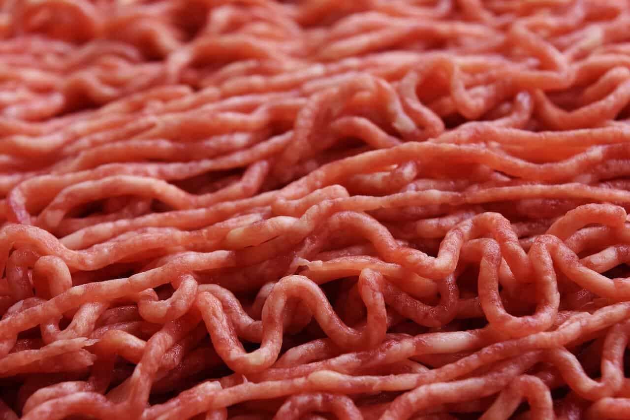 alerta: não faça estes erros a descongelar a carne!