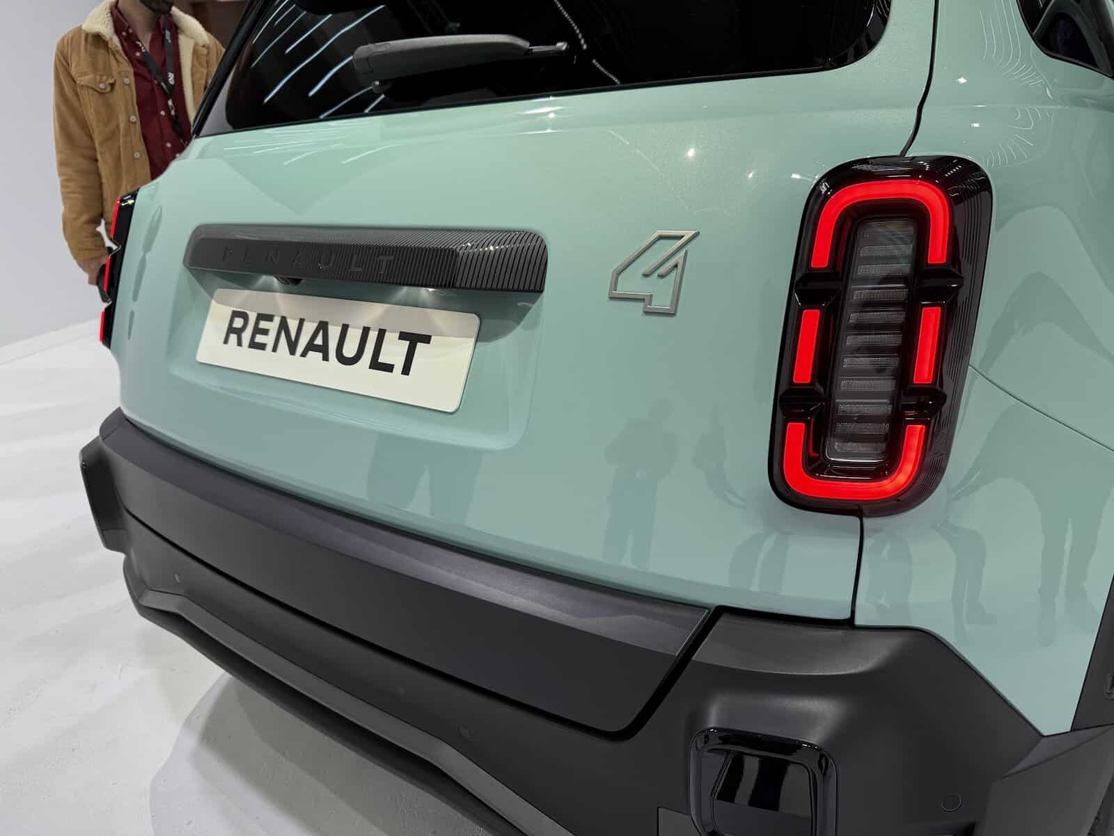 renault 4 e-tech: Ícone do passado passa a aposta do futuro!