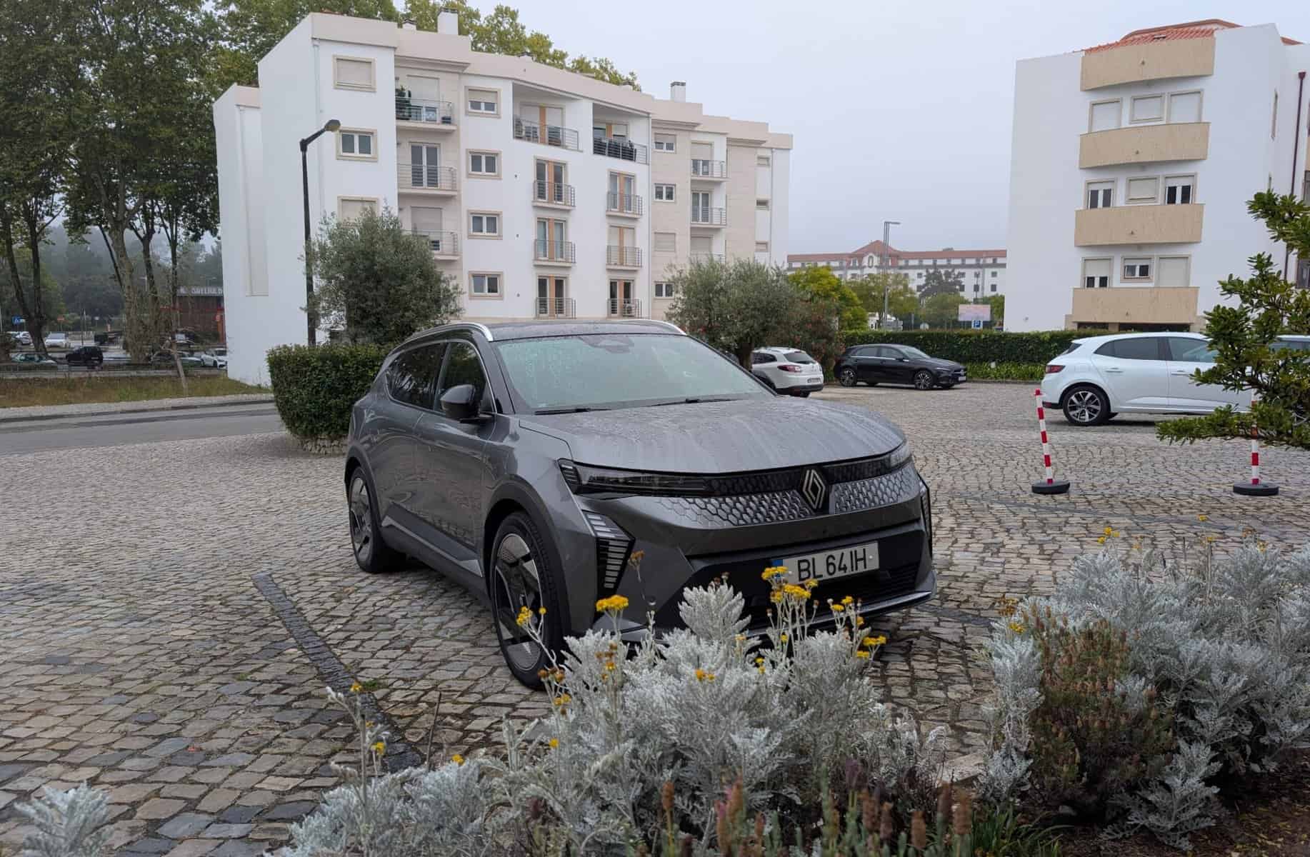 (ensaio) renault scenic: o que vale o carro do ano?