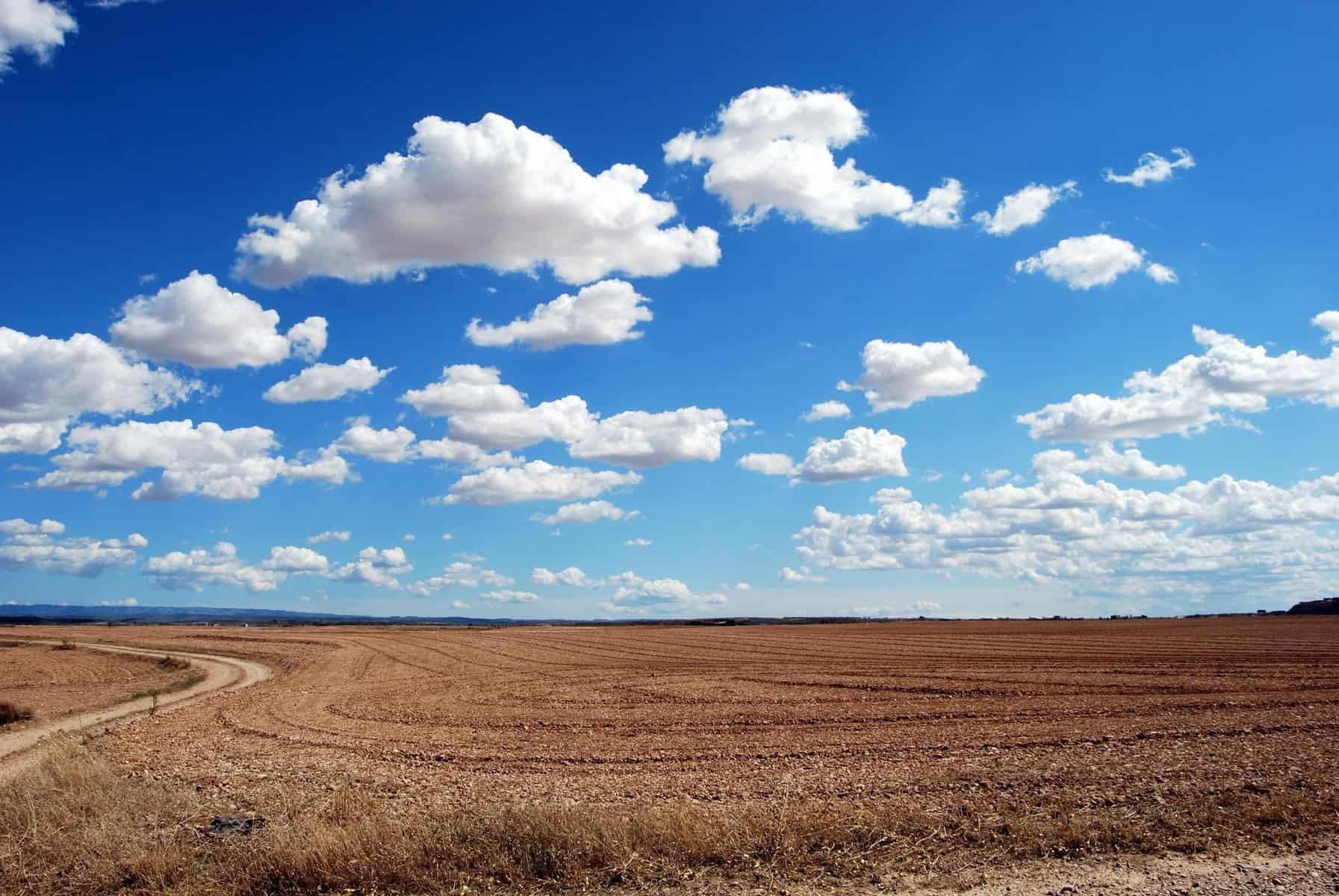 sabe porque razão o céu é azul? a resposta pode surpreender!