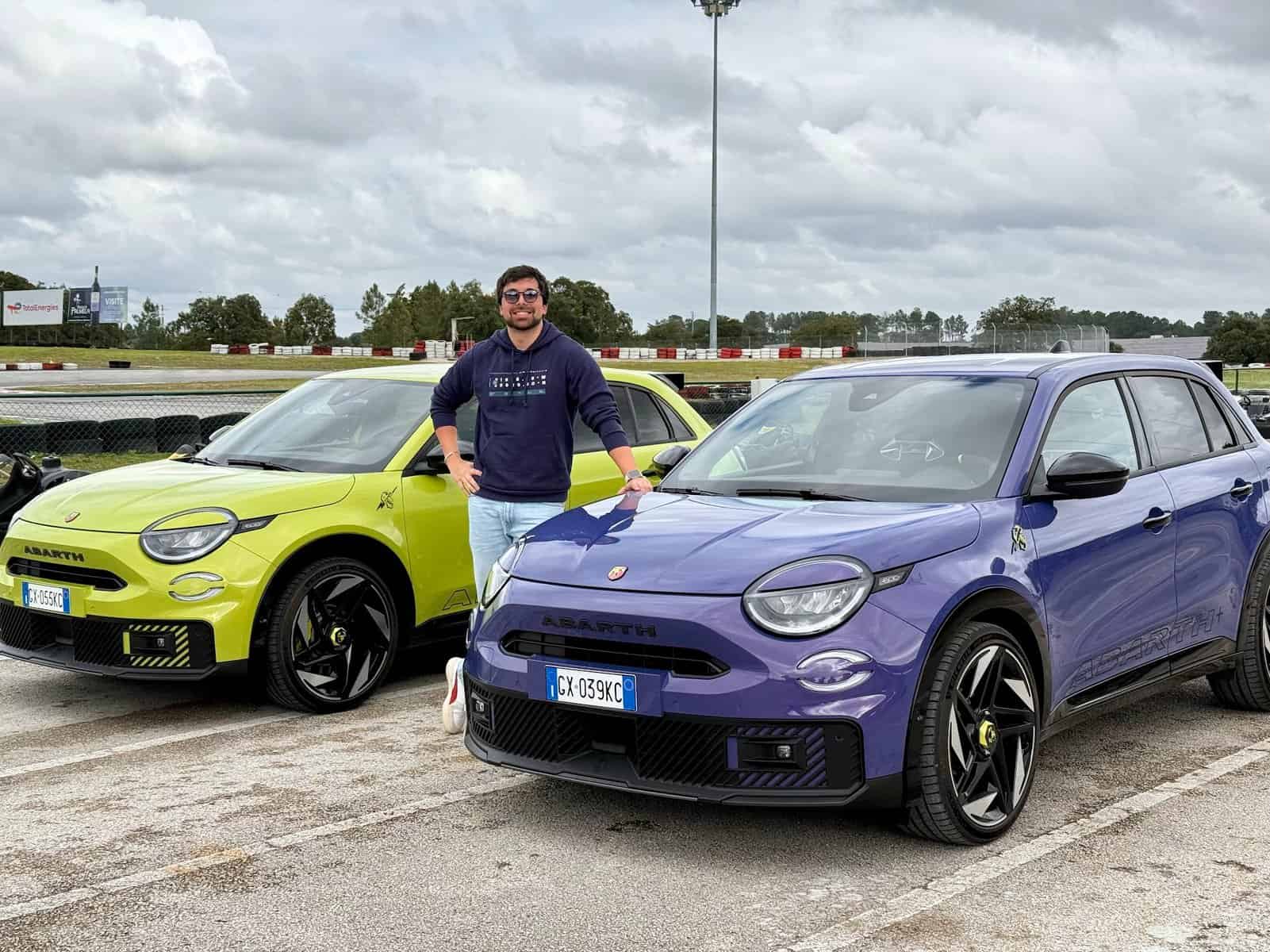 fiat abarth 600e: já o conduzimos dentro e fora de pista!