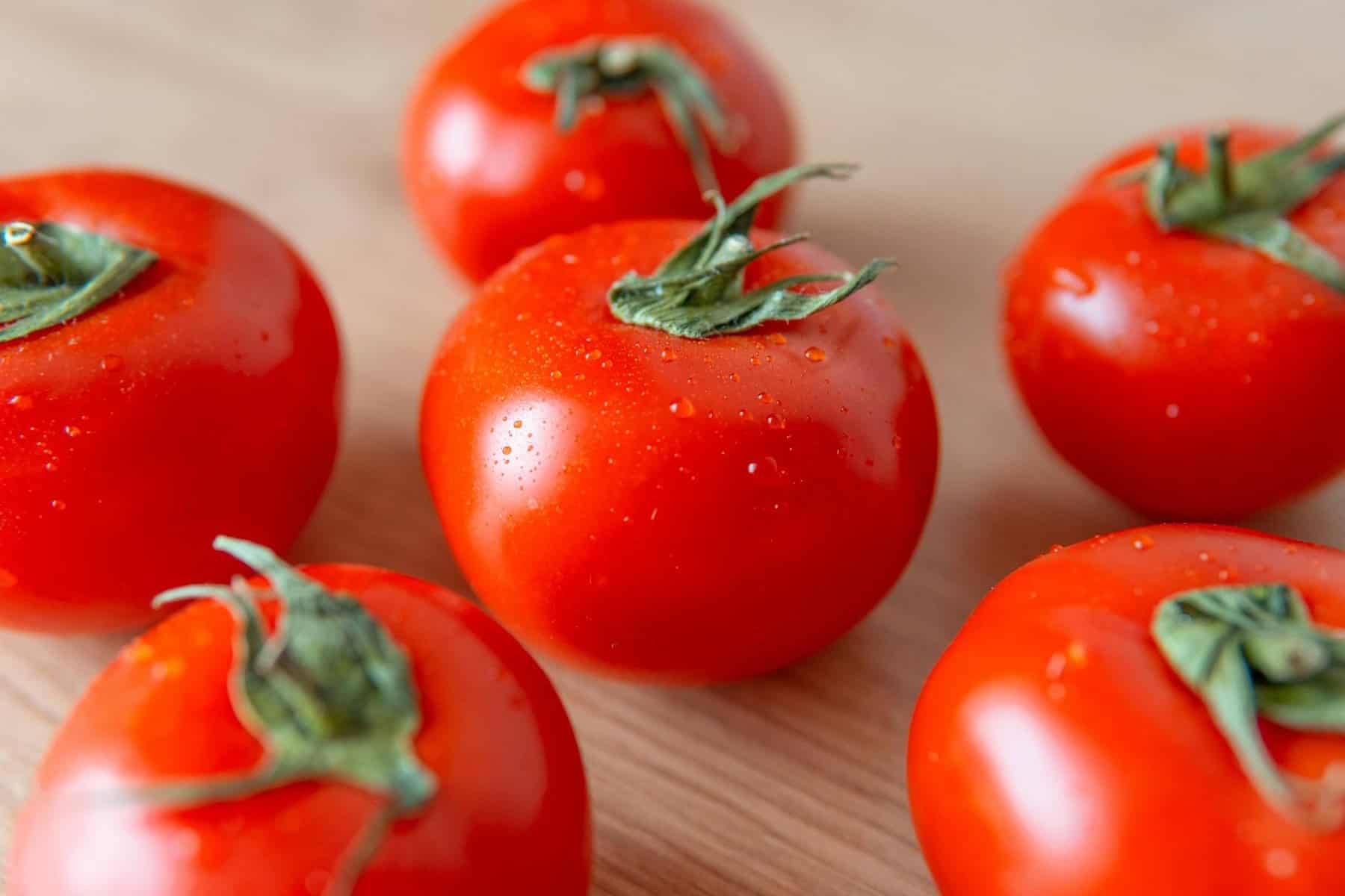 É verdade que os tomates podem matar pessoas?